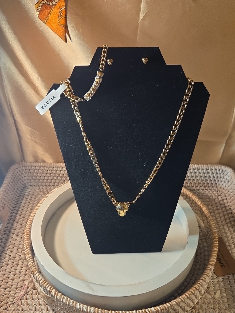 Penn State Lion Gold-Tone Lion Pendant Chain Necklace - Women's Fashion Jewelry
